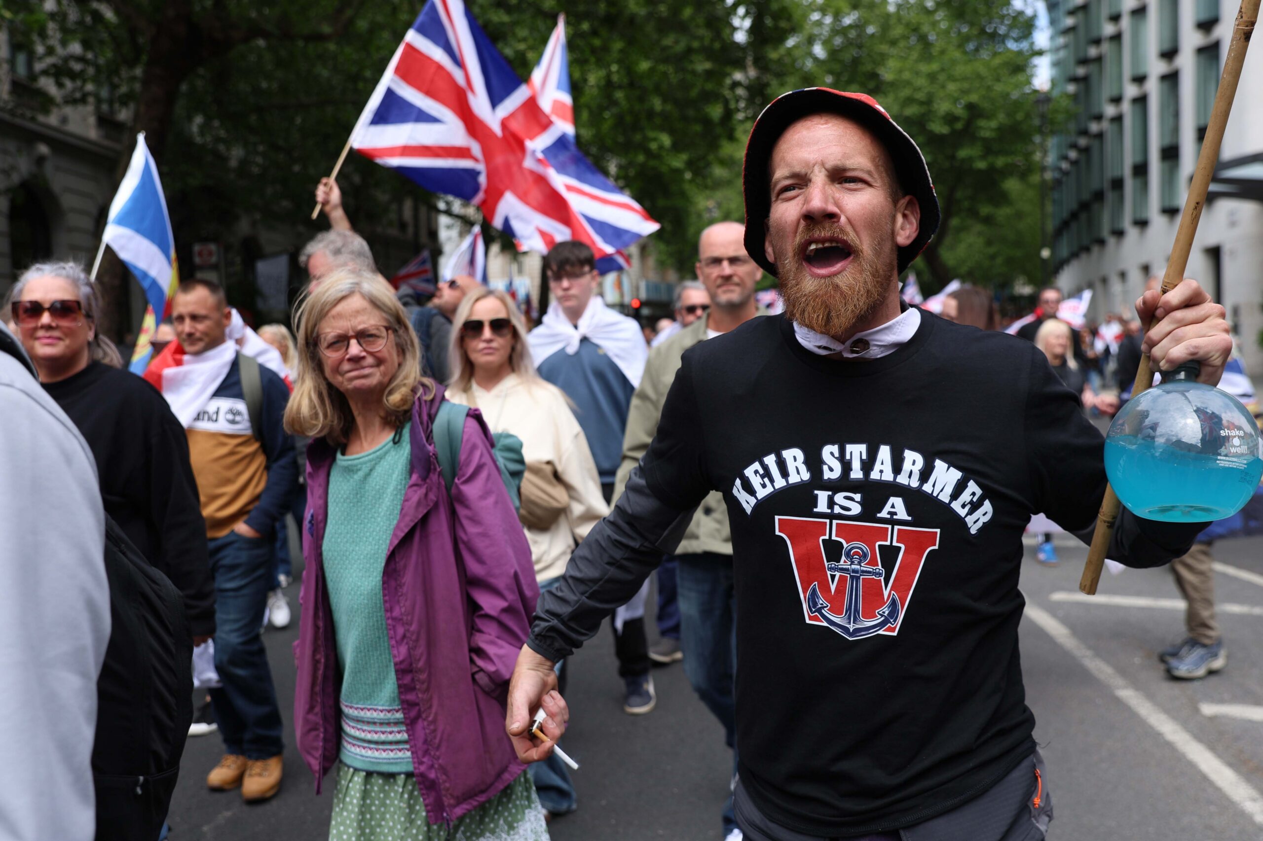 Tommy Robinson’s hate rally mocked as music, march and messaging fall flat