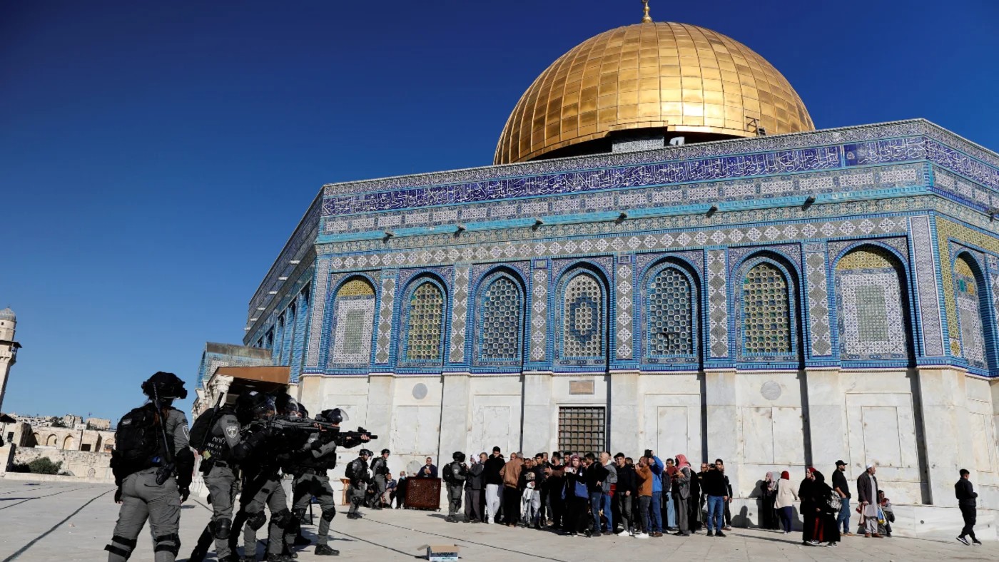 Stripping Jordan of Al-Aqsa custodianship would trigger 'outbreak of violence', expert says