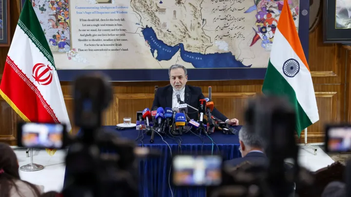 TRT World - Iran warns foreign forces near its borders after Trump threat