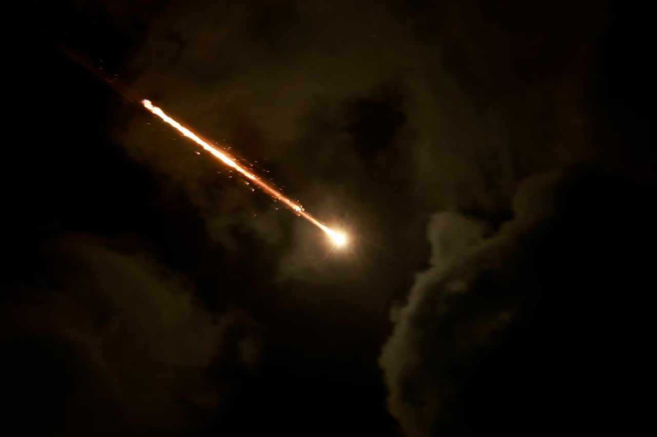 TRT World - Iran says it launches retaliatory attacks on 21 American military targets, including US Fifth Fleet