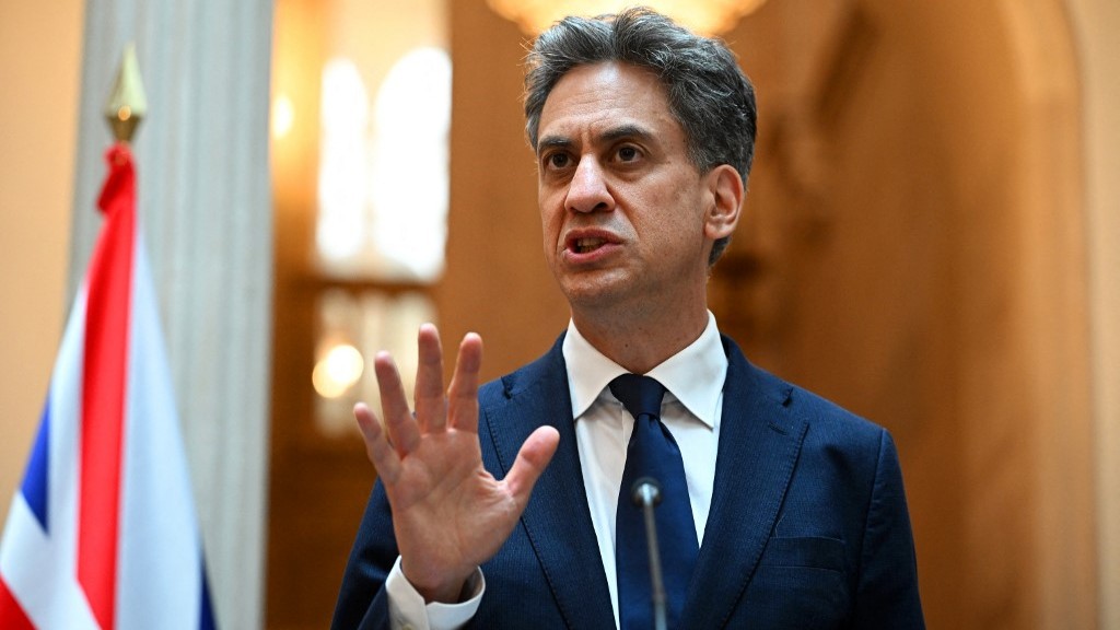 UK to lay out 'measures' against Israel over West Bank settlements