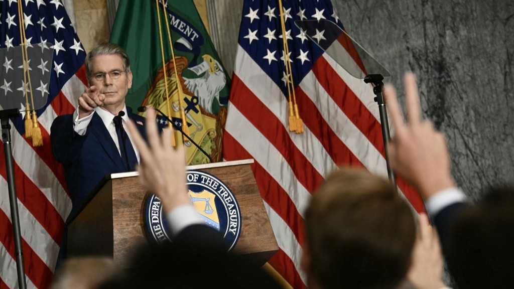 US promises 'asphyxiation' of Islamic Republic as it imposes new sanctions