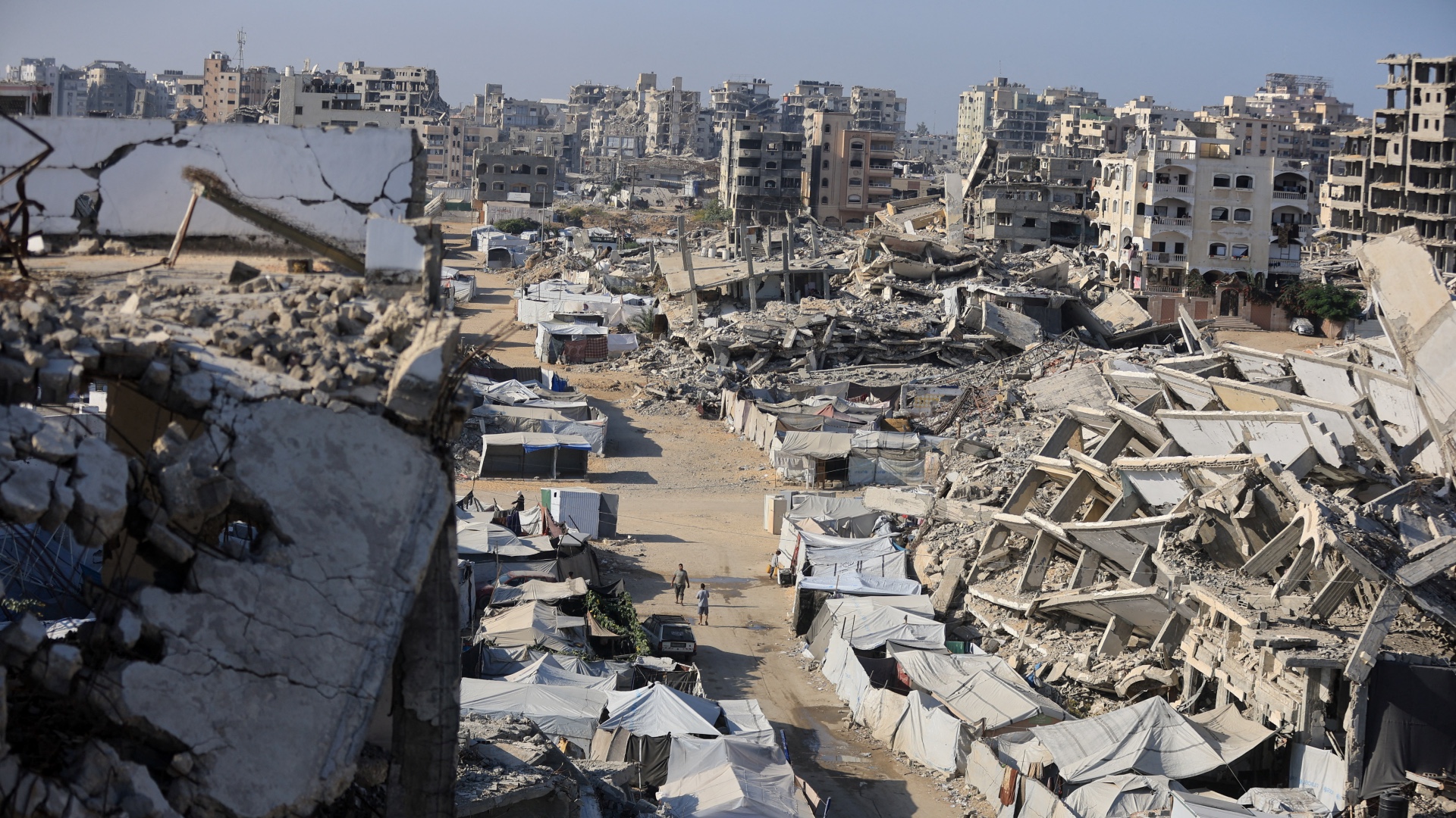 Biden officials who resigned over Gaza call on US presidential candidates not to hire Israel enablers