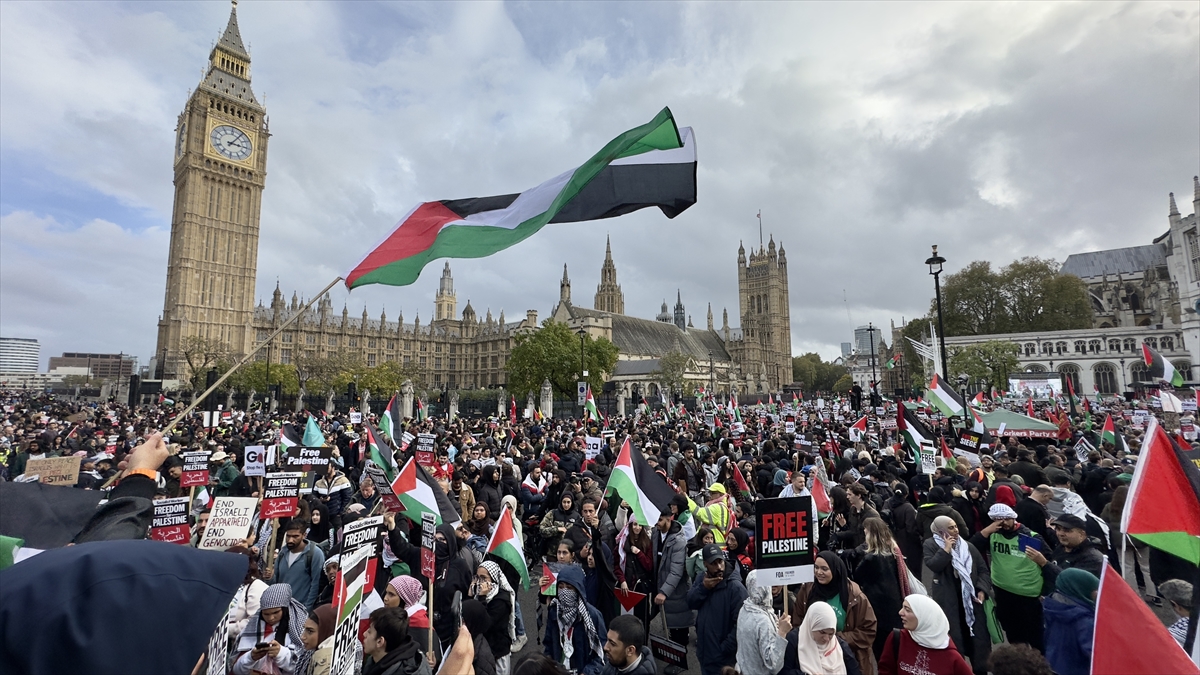 Stop The War: Unacceptable to link Golders Green attack with Palestine rallies